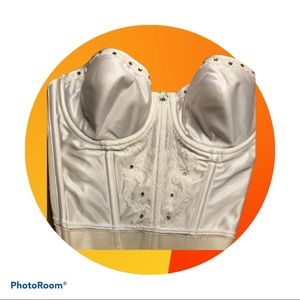 STRAPLESS BUSTIER VINTAGE BRA